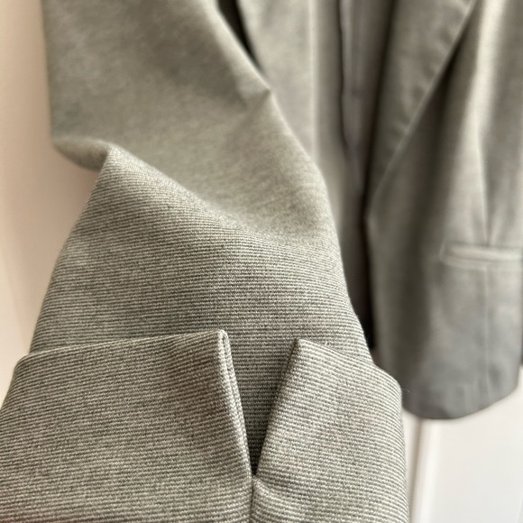 Suzy Shier Blazer - Picture 3 of 5